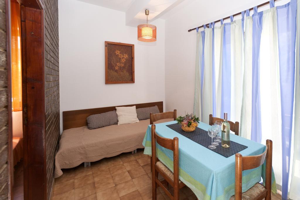 Apartments Mladenka Poreč Dış mekan fotoğraf