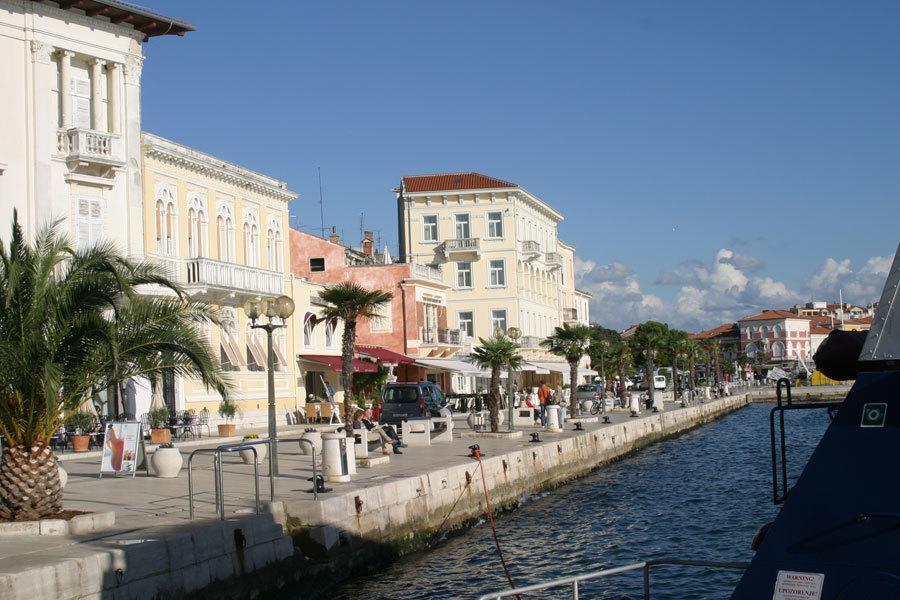 Apartments Mladenka Poreč Dış mekan fotoğraf